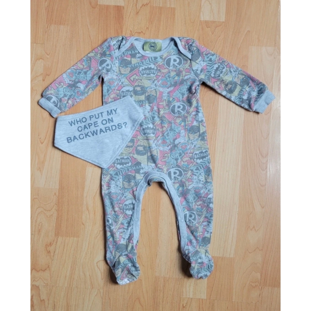 BUNDLE & SAVE DC Comics Originals Justice League sleeper and bib